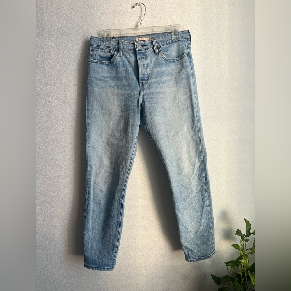Levis Wedgie Straight Fit Women’s Jeans